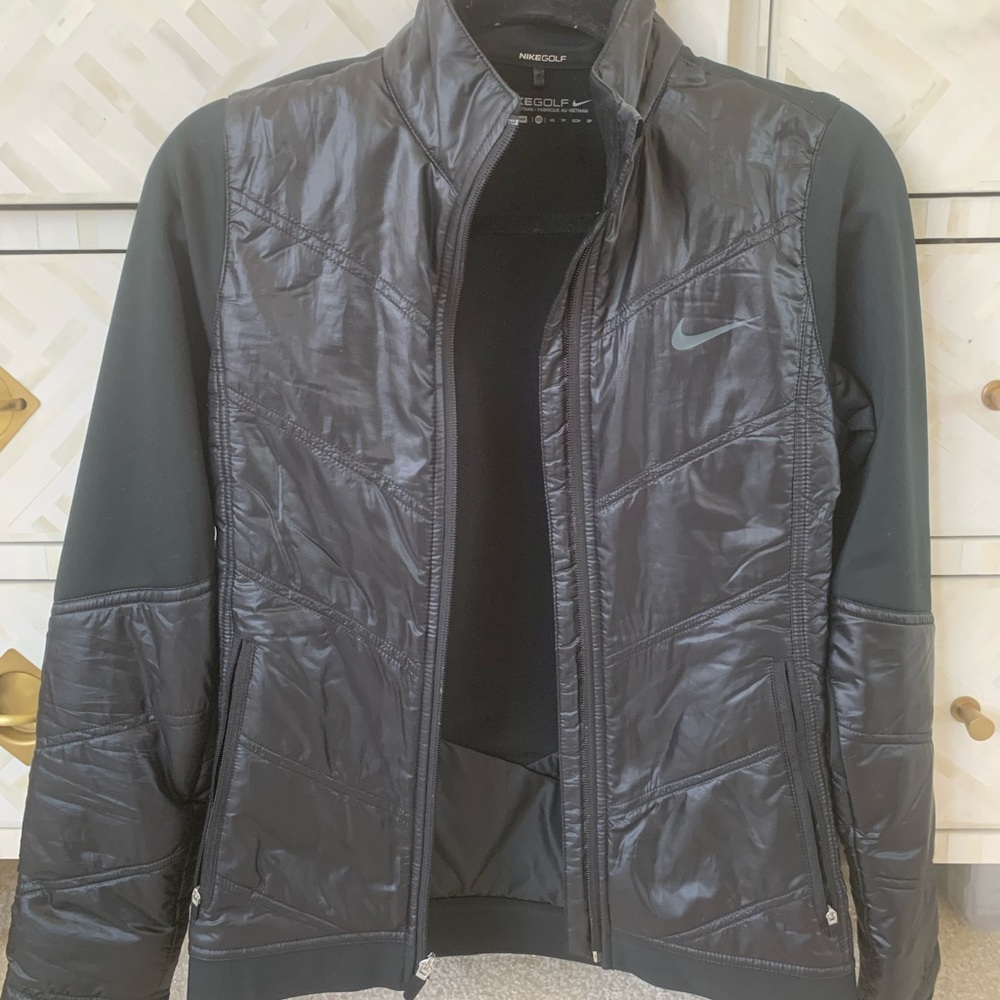 Nike jacket. Size XS.